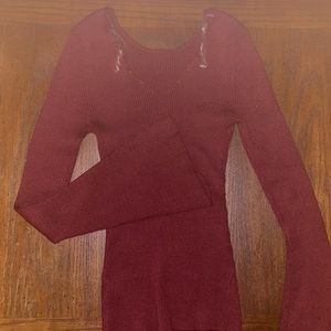 Long sleeve dress shirt burgundy and very stretchable (only worn a once)